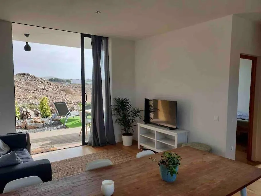 Villa Eka 2 La Oliva Apartment